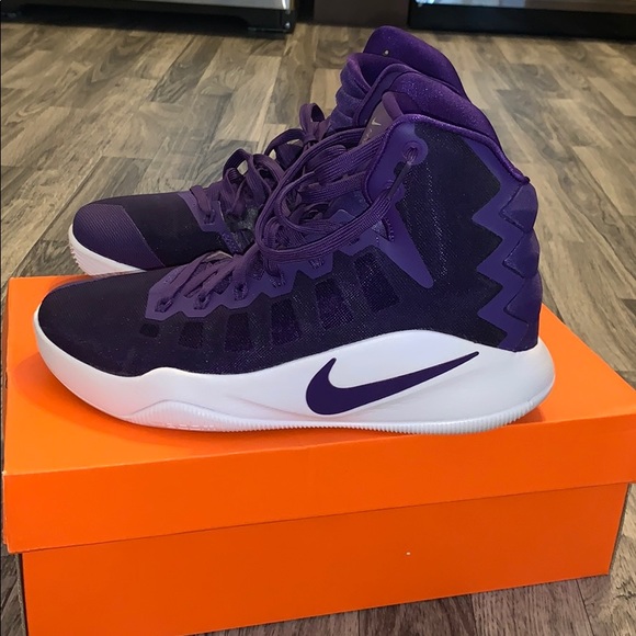 Nike Shoes - Nike Zoom Basketball Sneakers